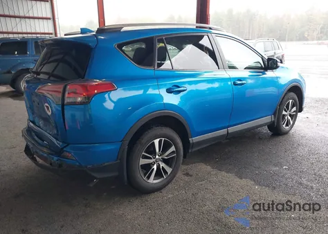 2017 Toyota Rav4 Xle z USA, uszkodzony, nr VIN 2T3RFREVXHW602281